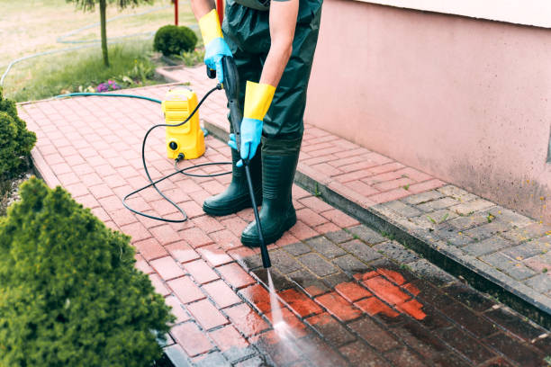Best Concrete Pressure Washing  in Manor, TX